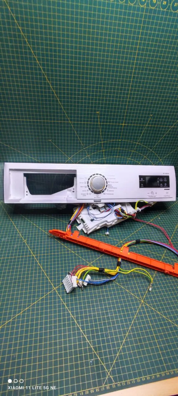 Модуль Electrolux EWS1066EDW