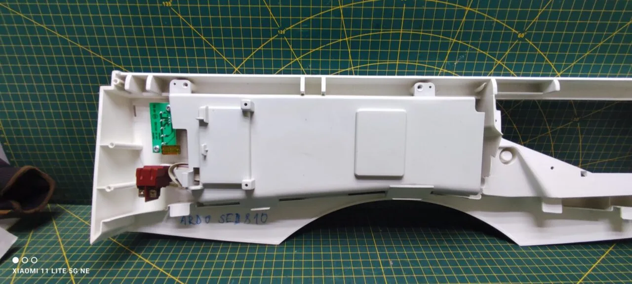Панель управления AEG SED810