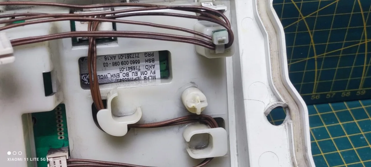 Модуль Bosch WLX 24461OE/18 с дефектом