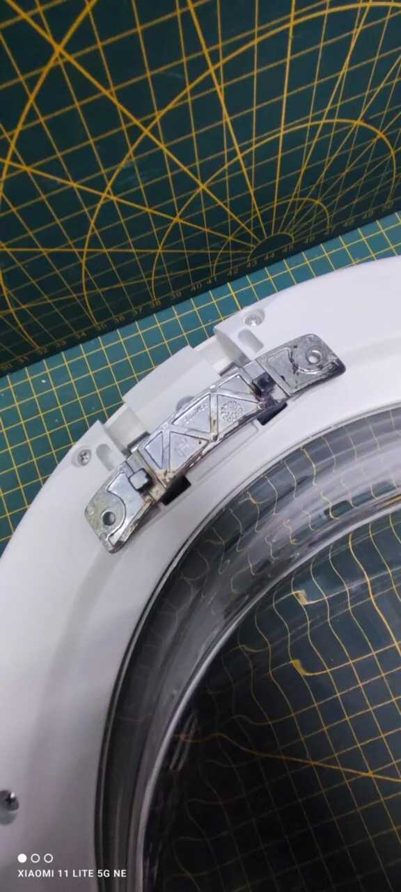 Люк Whirlpool 481288818574