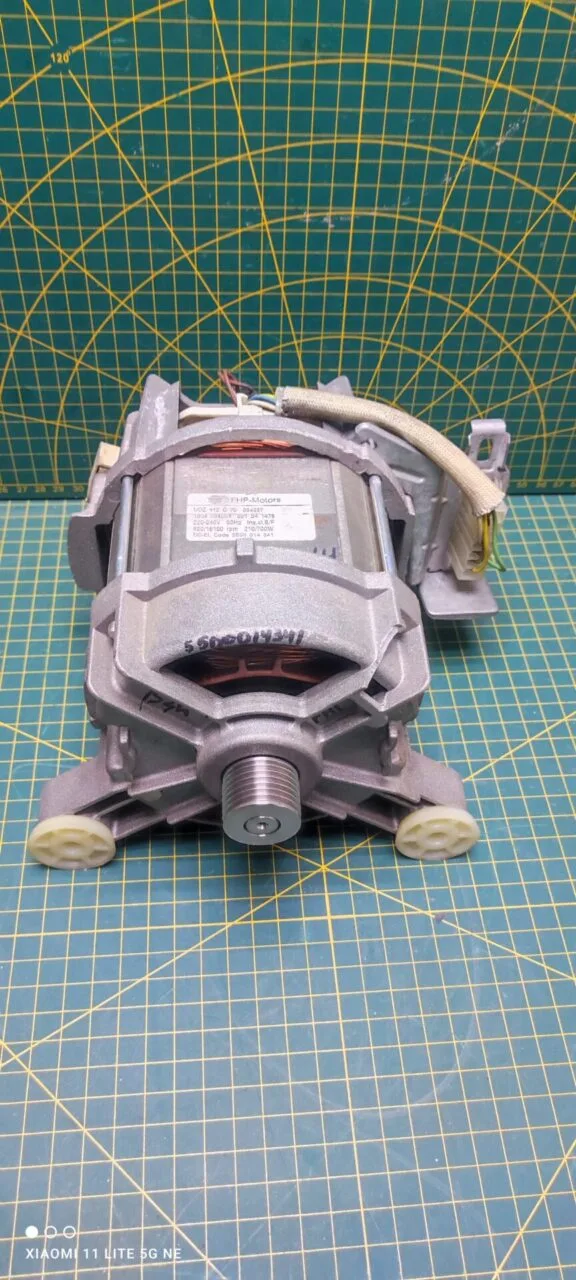 Двигатель Bosch 5500014341 7 контактов