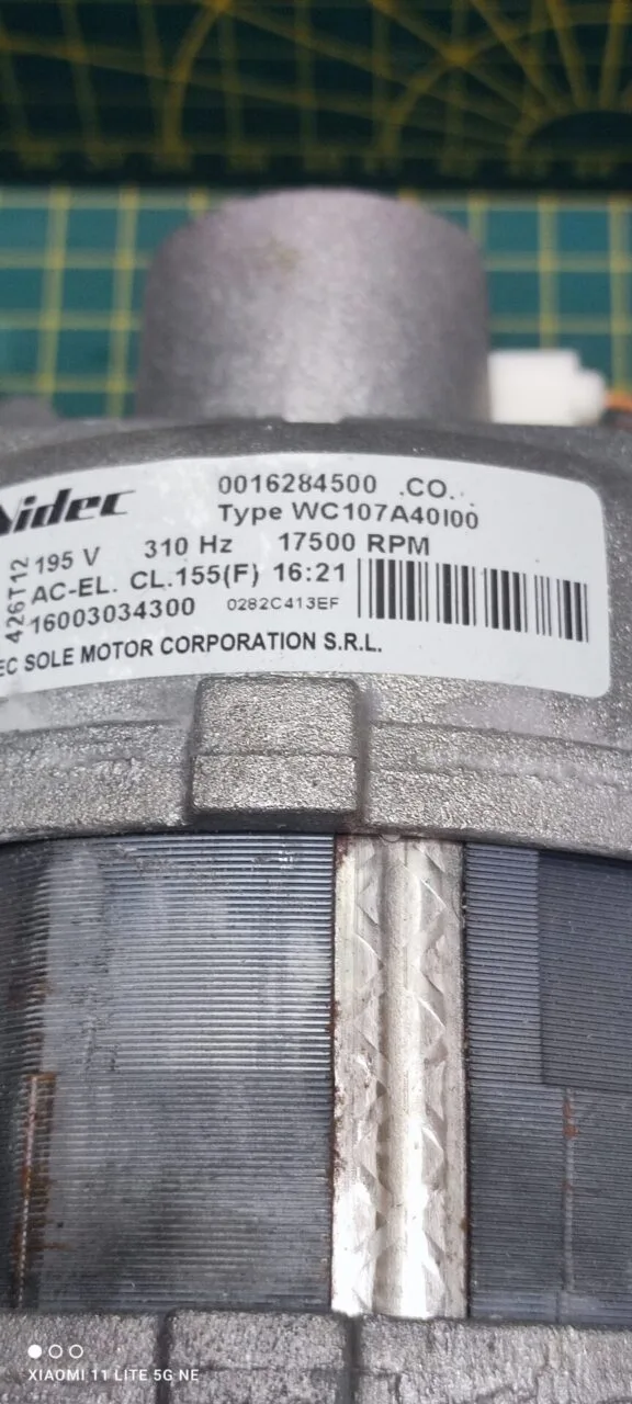 Двигатель Indesit Nidec 16003034300 инверт. 5 контактов