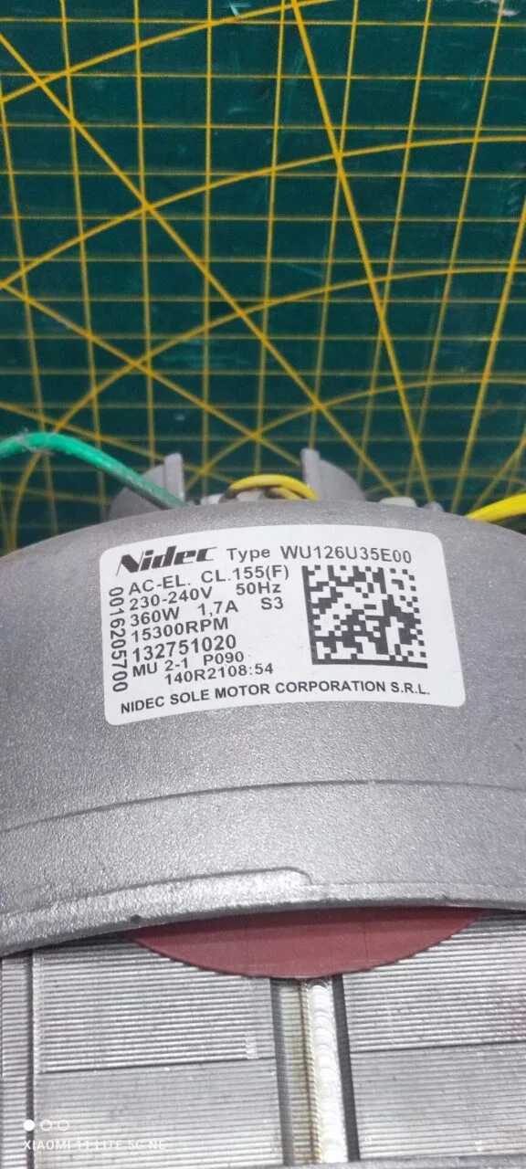 Двигатель Electrolux Nidec 132751020 6 контактов