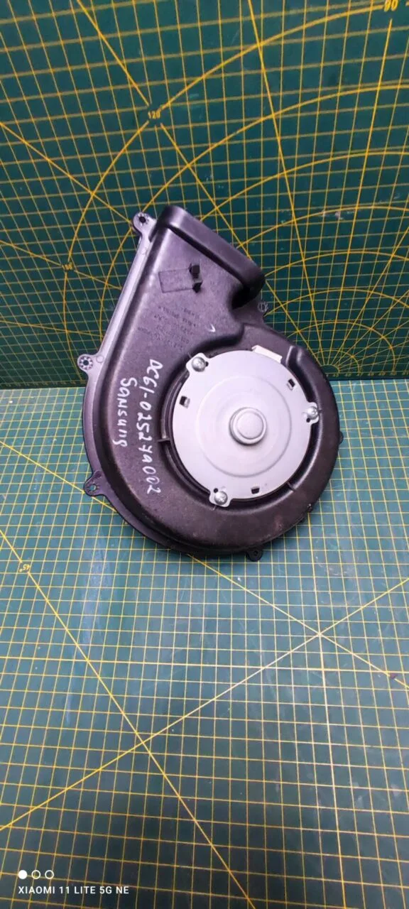 Мотор сушки с крыльчаткой Samsung DC61-02527a002