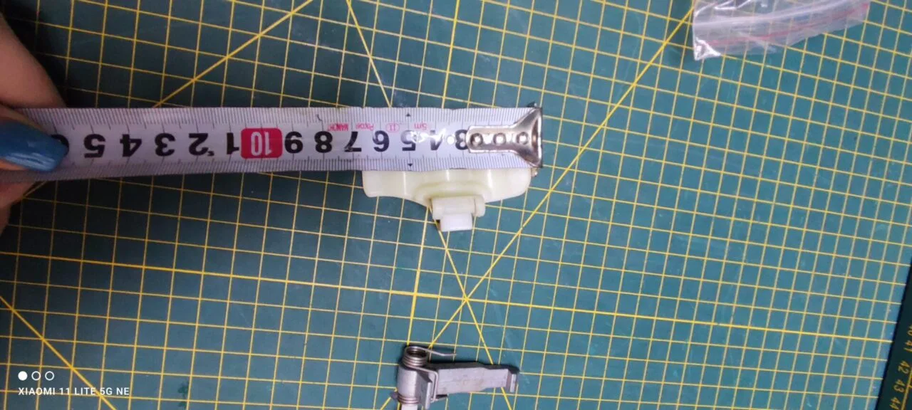 Ручка люка с крючком Samsung DC64-01169a