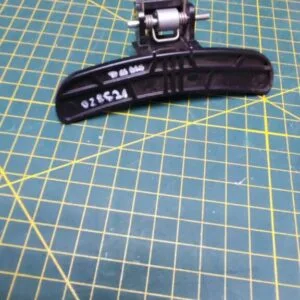 Ручка люка с крючком Samsung DC64-002852a черн. Ручка люка с крючком Samsung DC64-002852a черн.