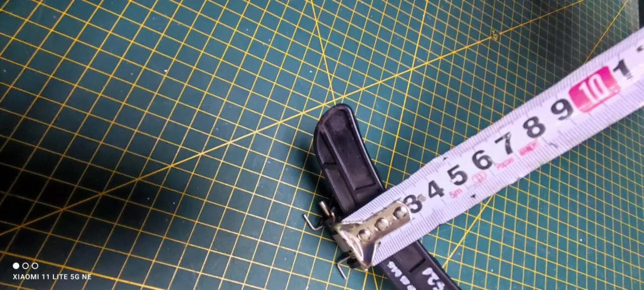 Ручка люка с крючком Samsung DC64-002852a черн.
