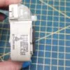 Замок люка (убл) Bosch 8001153943