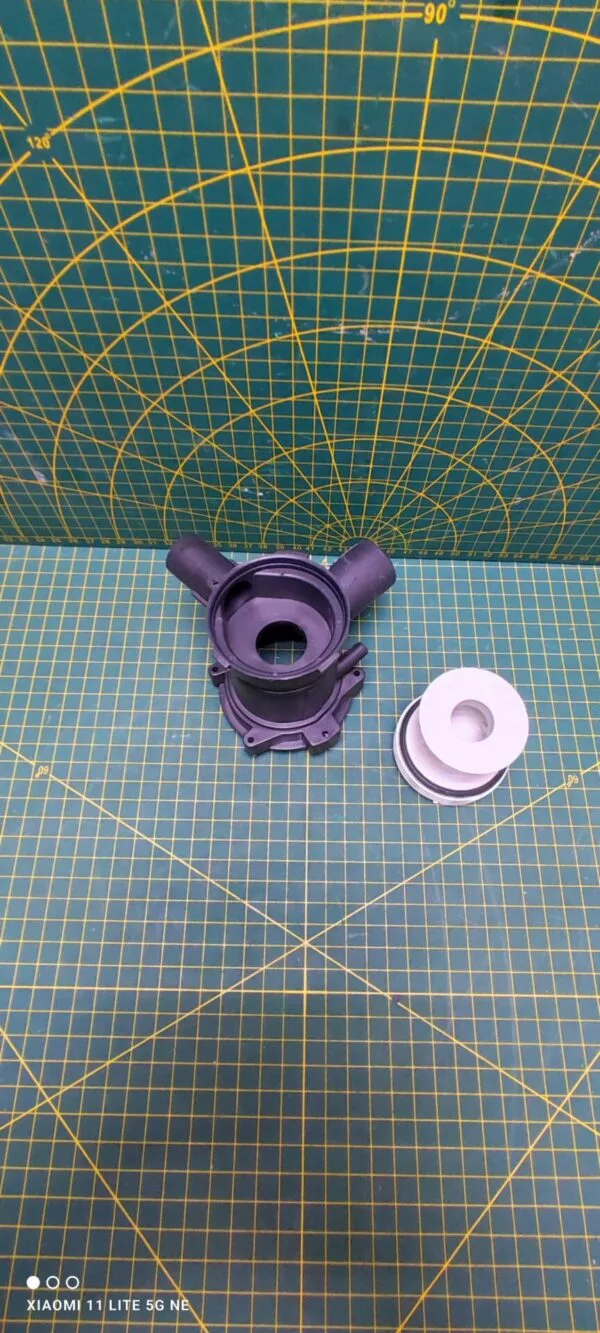 Улитка Bosch B96438 (3защел.3винта)