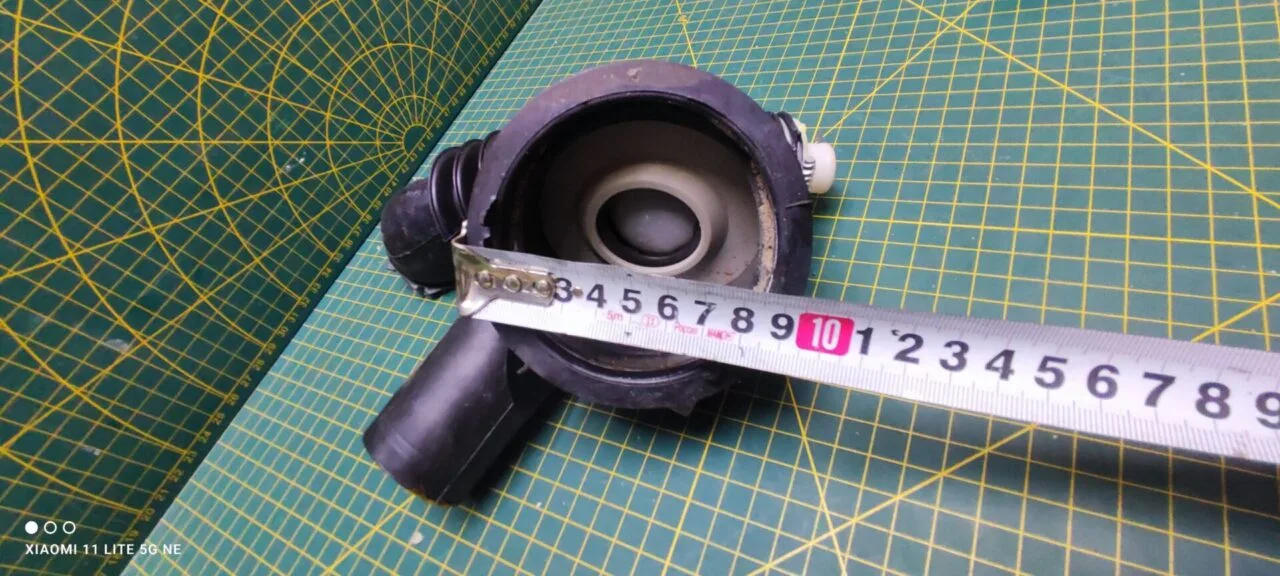 Патрубок Electrolux 1085784-4