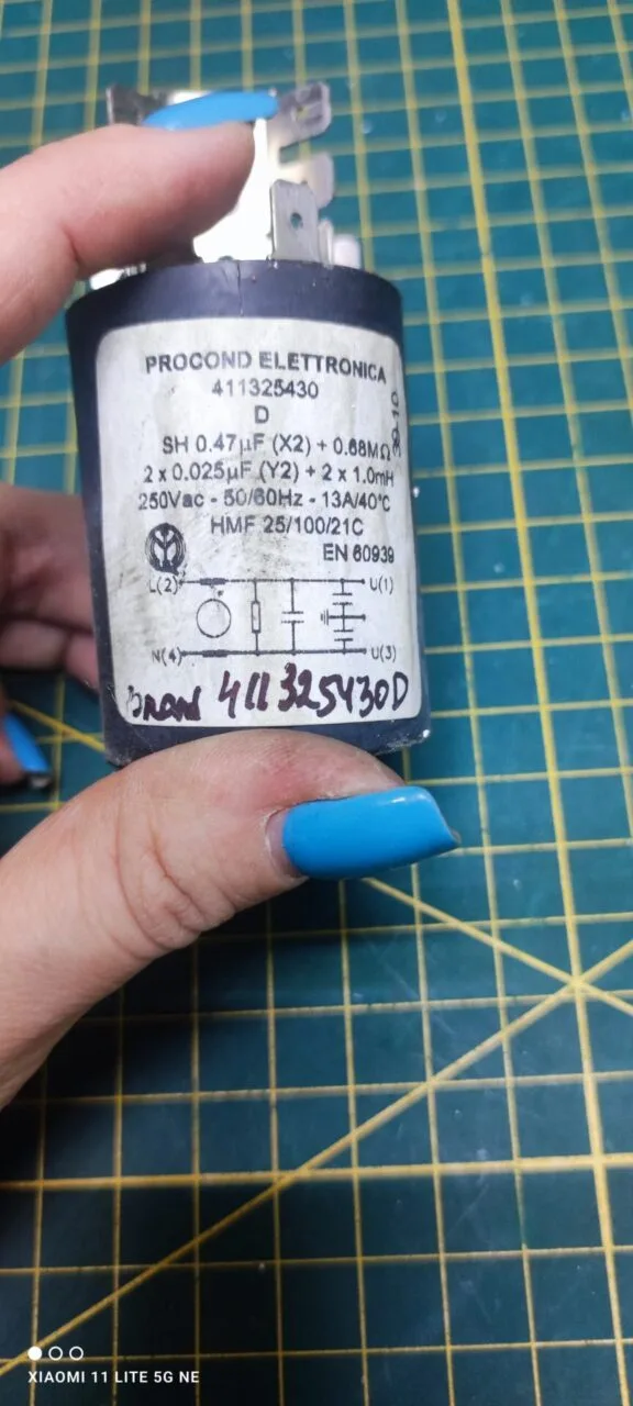 Сетевой фильтр Brandt 411325430d