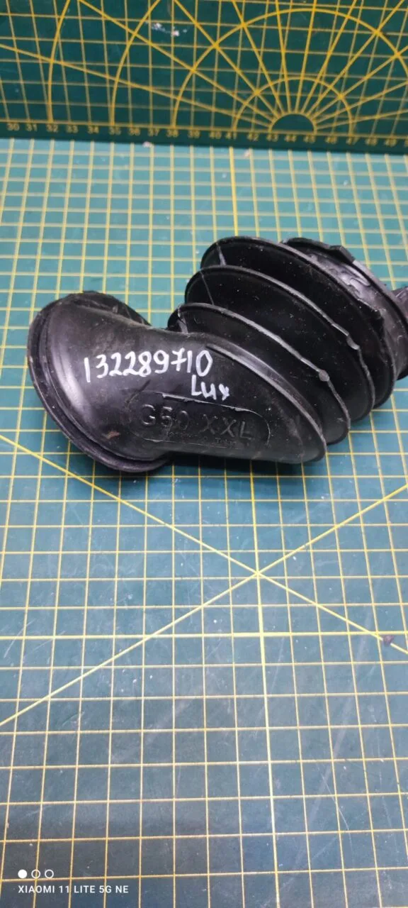 Патрубок Electrolux 132289710