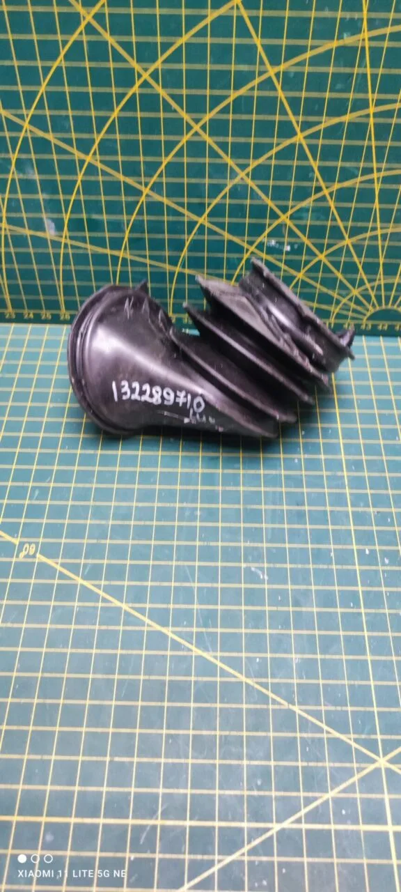 Патрубок Electrolux 132289710