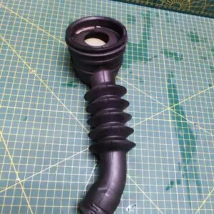 Патрубок Bosch 295619