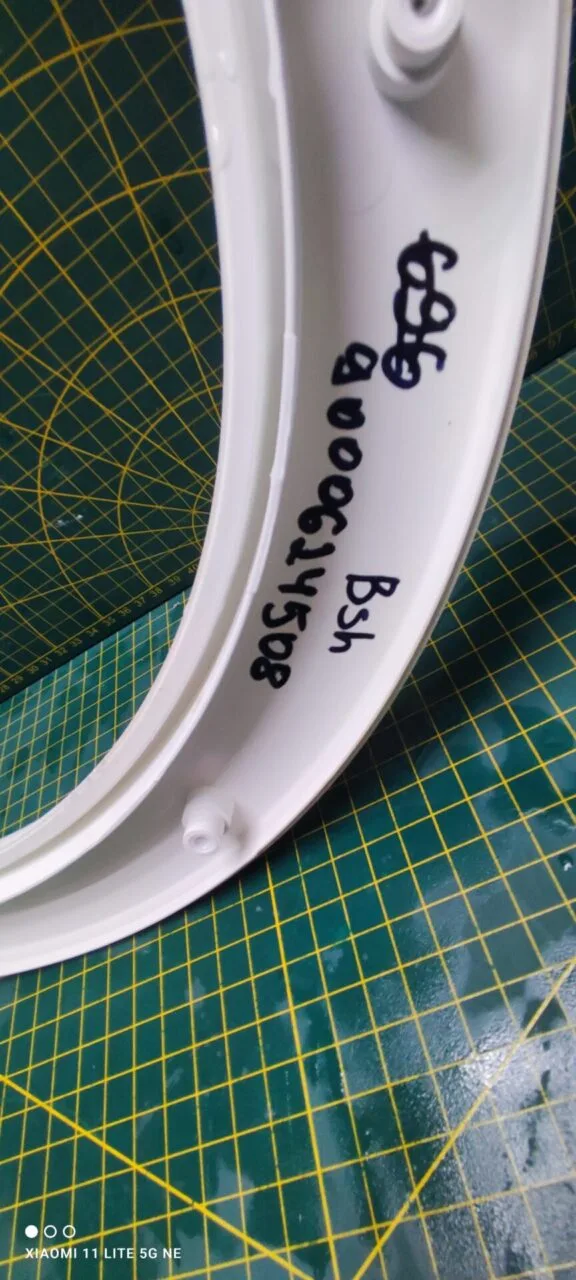 Внутреннее обрамление Bosch 9000624508