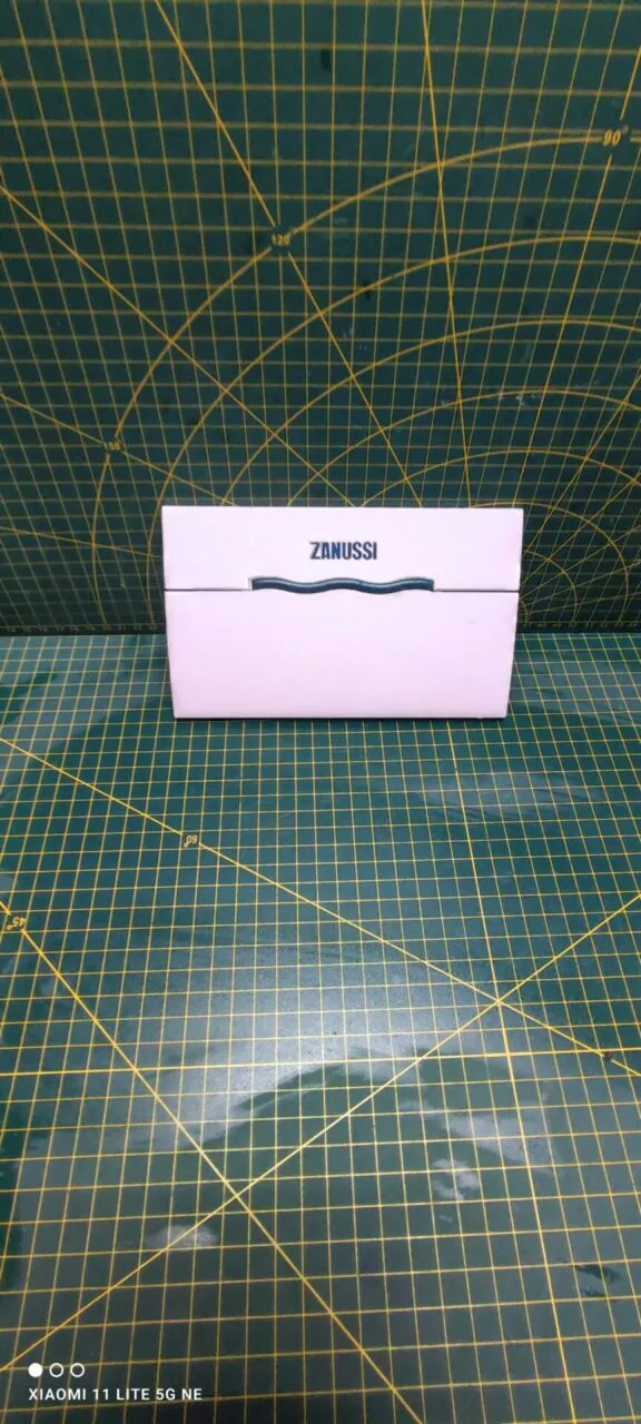 Панель порошкоприемника Zanussi 12484030