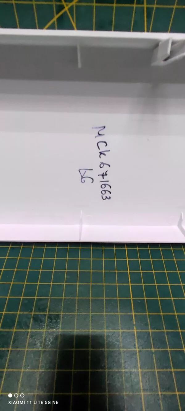 Цокольная панель LG MCK 671663