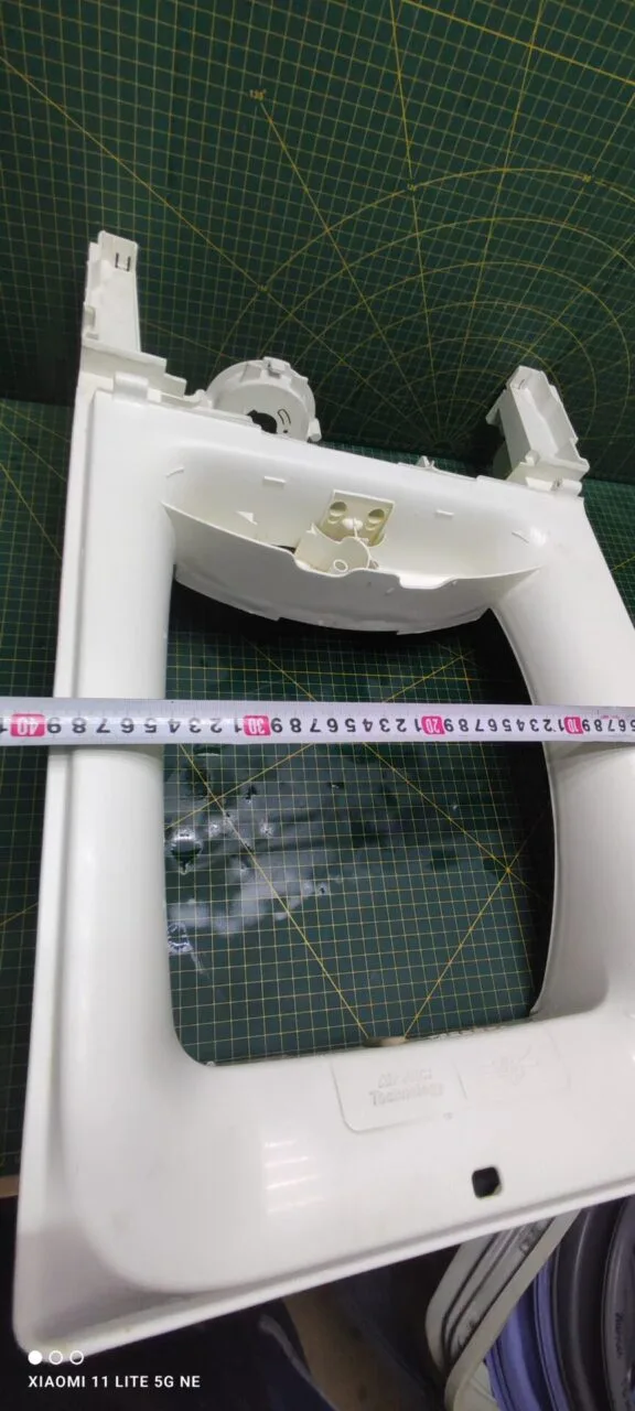 Рама люка Electrolux 807079001 c вертикальной загрузкой
