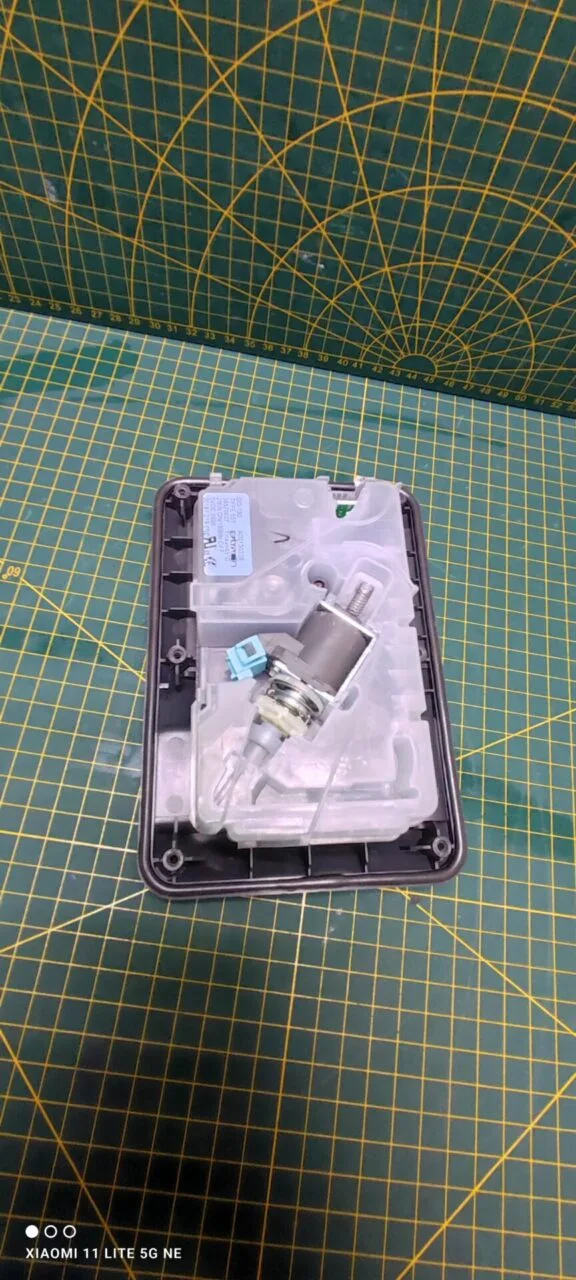 Диспенсер Electrolux A00130338 для пмм