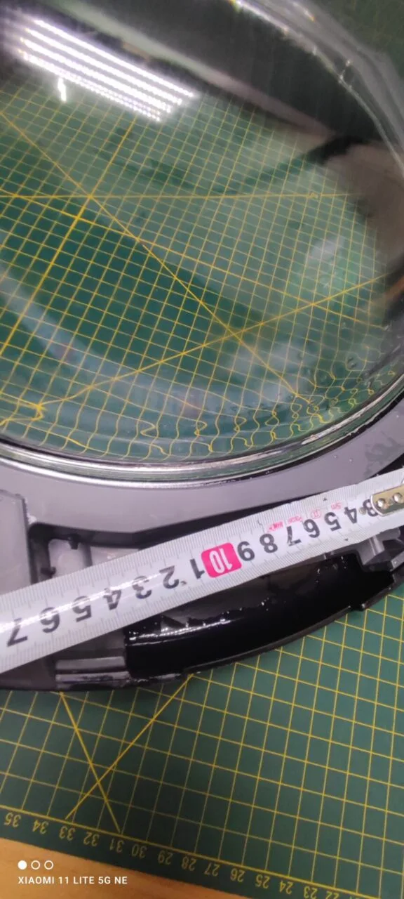 Люк Whirlpool 481818438