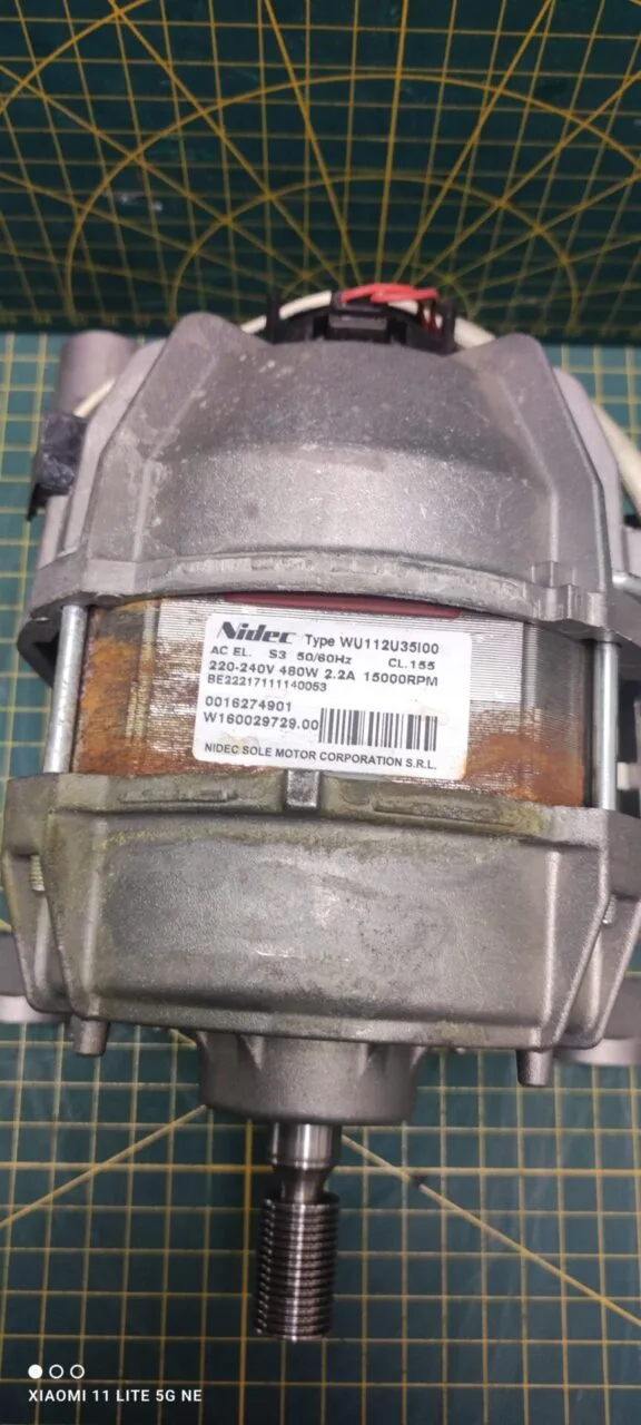 Двигатель Whirlpool Nidec W160029729.00 6 контактов