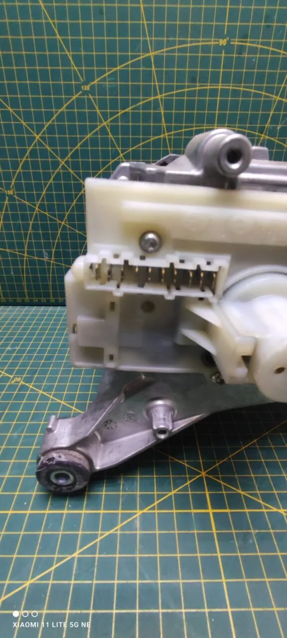 Двигатель Miele MRT37-60/2-063185 10контактов