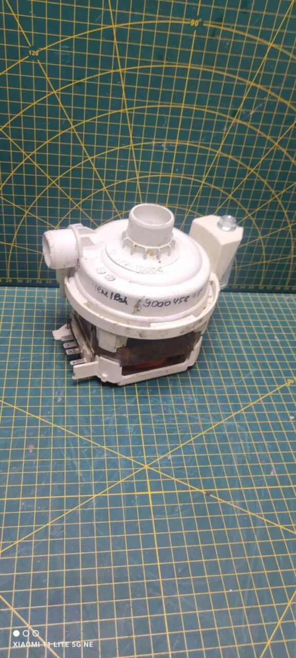 Рециркуляционный насос Bosch Siemens 9000458416