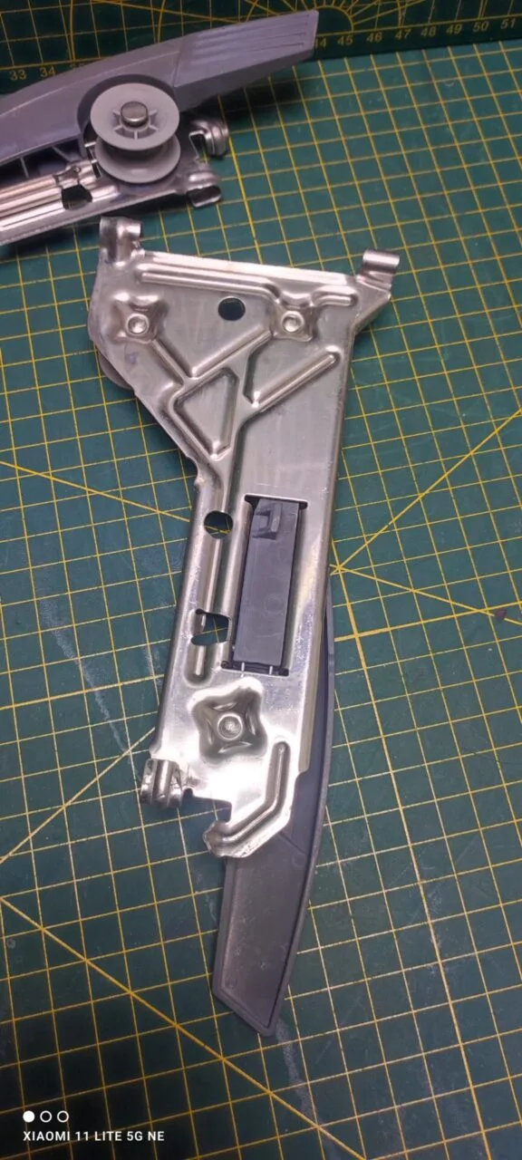 Держатель роликов Bosch 638200 (пара) для пмм