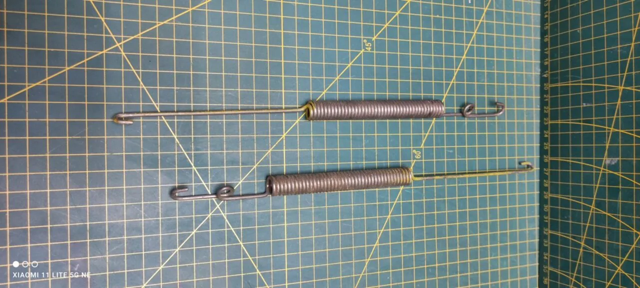 Пружины Electrolux 1526642028 для пмм