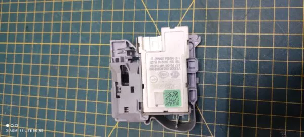 УБЛ (устройство блокировки люка) Haier 0024000128E