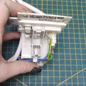 Сетевой фильтр с кабелем Whirlpool W 16003445100