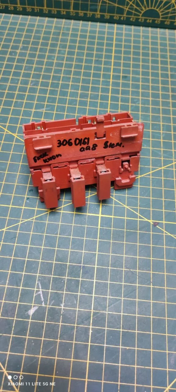 Блок кнопок Siemens 3060161 aa8 Блок кнопок Siemens 3060161 aa8