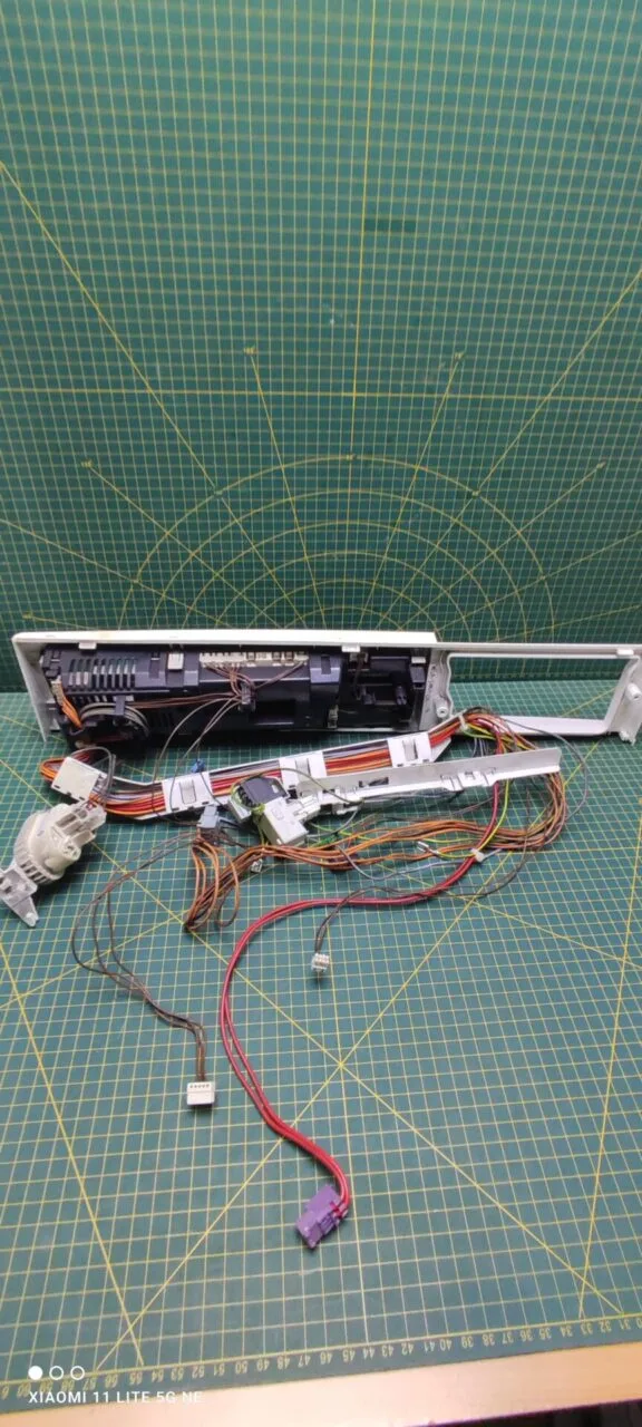 Модуль Bosch WLX 24463OE/18 с дефектом