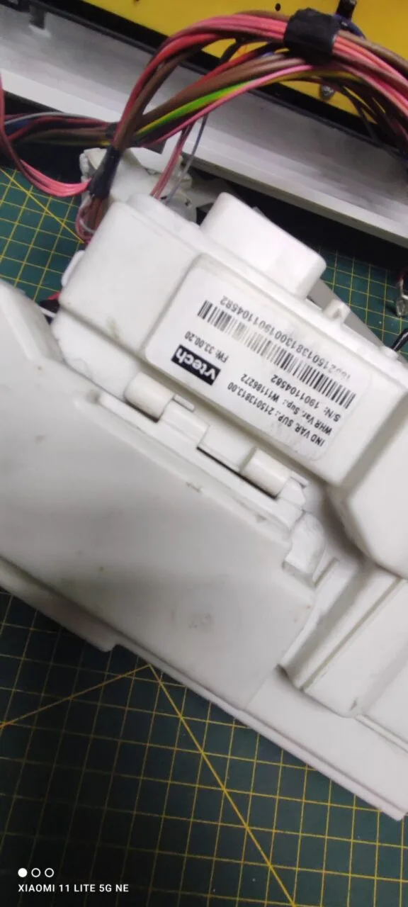 Модуль Indesit PWSB 50851 с дефектом пластика