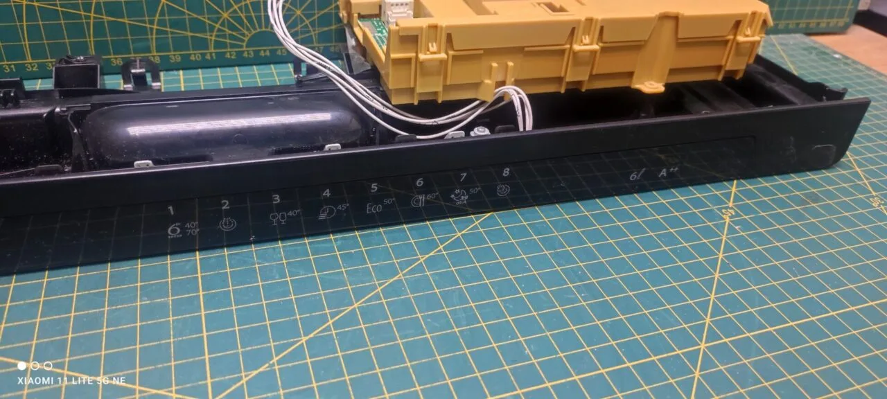 Панель с модулем Whirlpool APD 860IX для пмм
