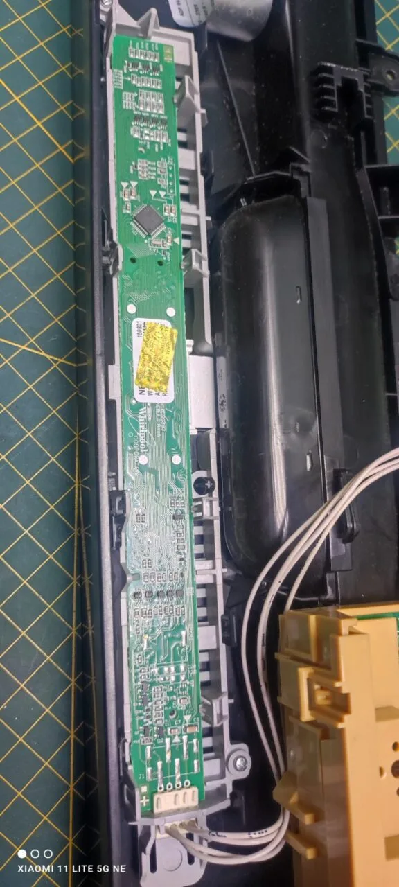 Панель с модулем Whirlpool APD 860IX для пмм