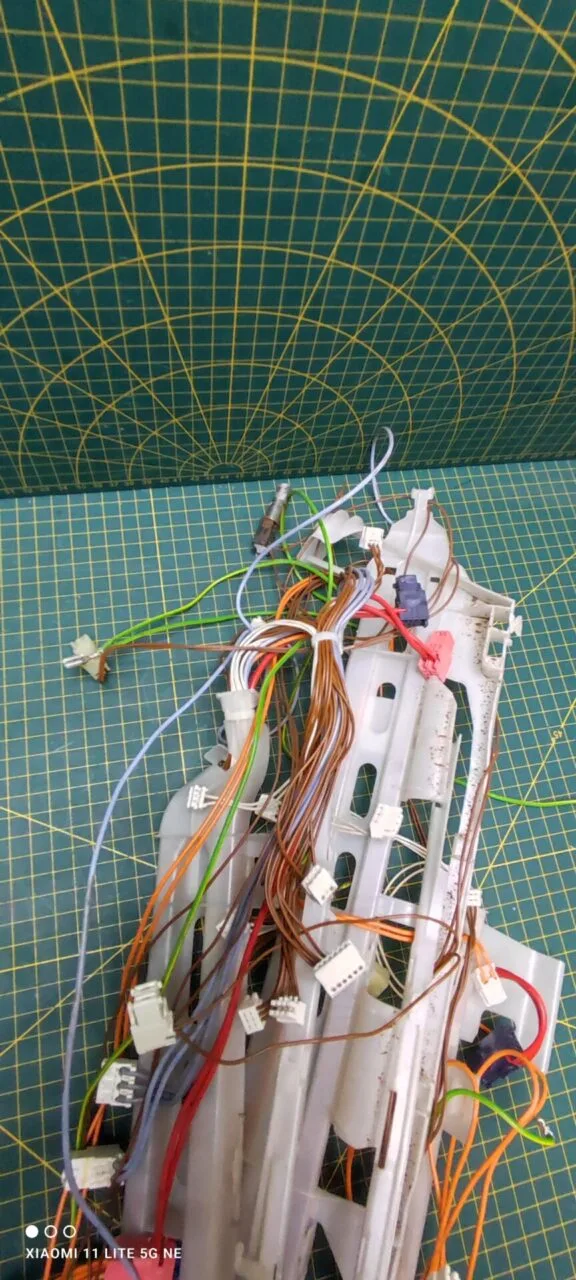 Проводка Bosch WAS 24443OE/01