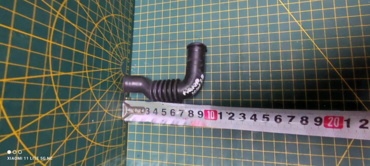 Патрубок Haier HW19