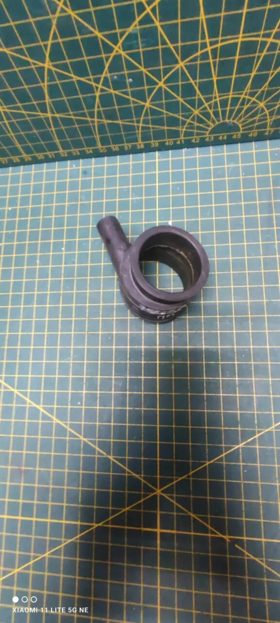 Патрубок Electrolux Ardo 758200111/0123 для пмм