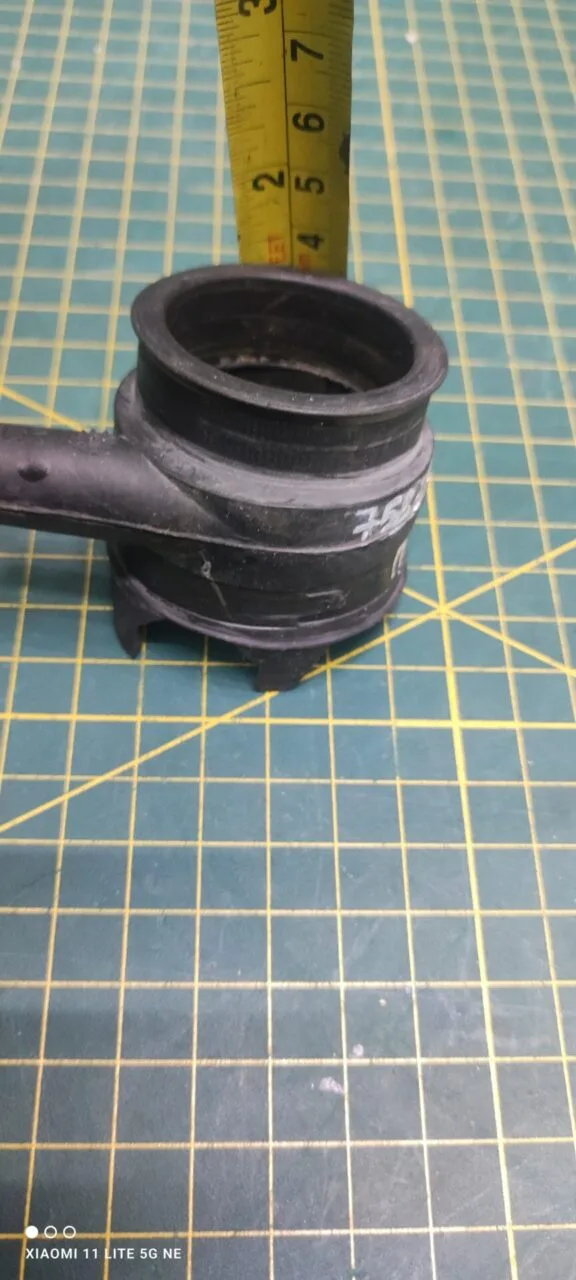 Патрубок Electrolux Ardo 758200111/0123 для пмм