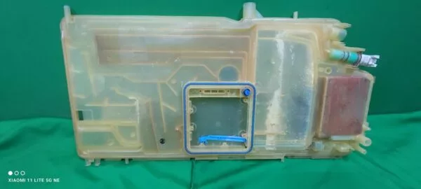 Теплообменник Bosch 1735408365