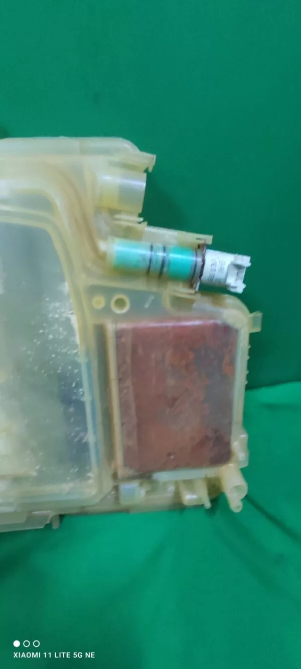 Теплообменник Bosch 1735408365