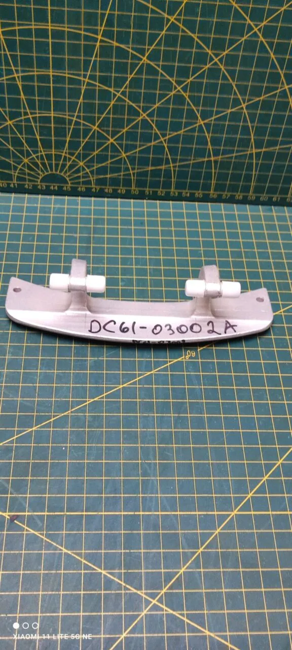 Петля люка Samsung DC66-03002A