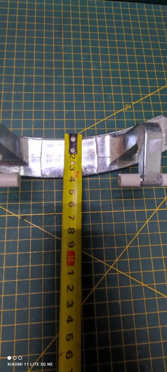 Петля люка LG MEF382578