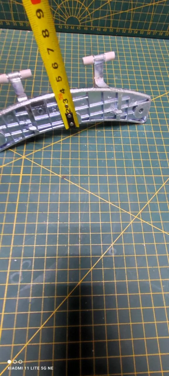 Петля люка LG MEF382578