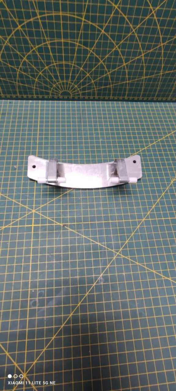 Петля люка LG MEF628219