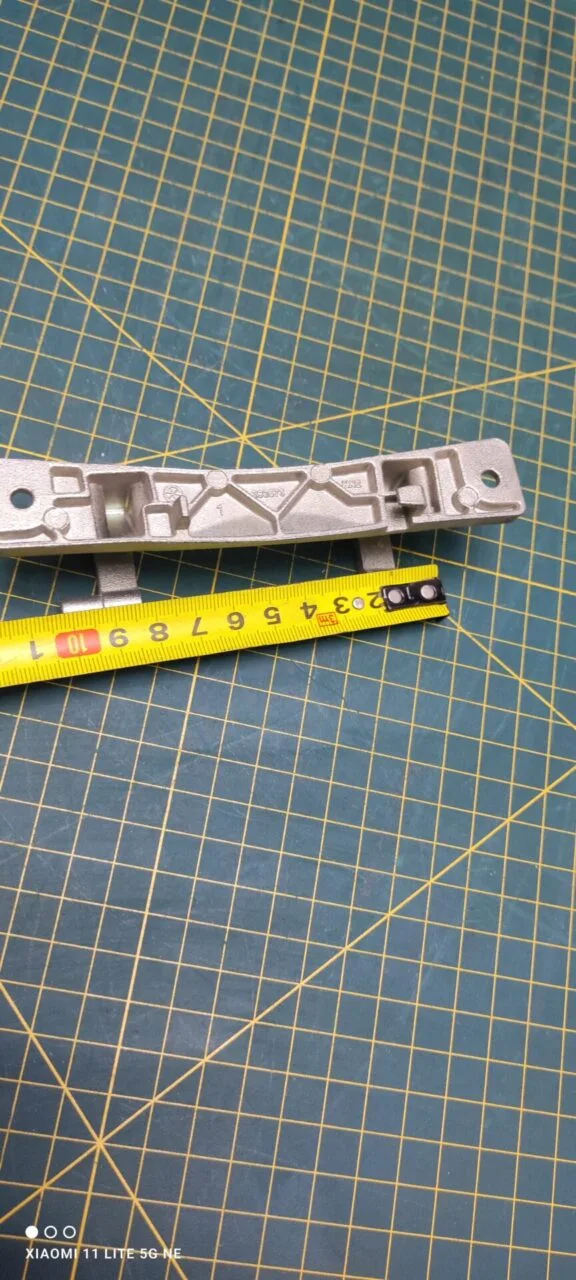 Петля люка Beko 290573 без втулок