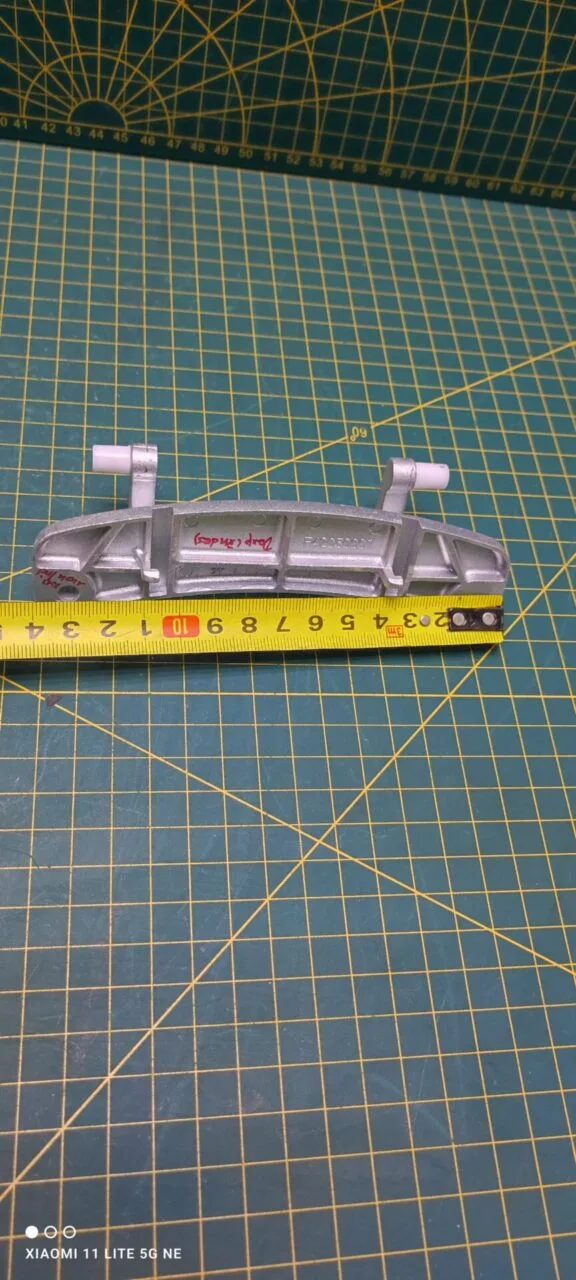 Петля люка Dexp F 42050001 +2 втулки