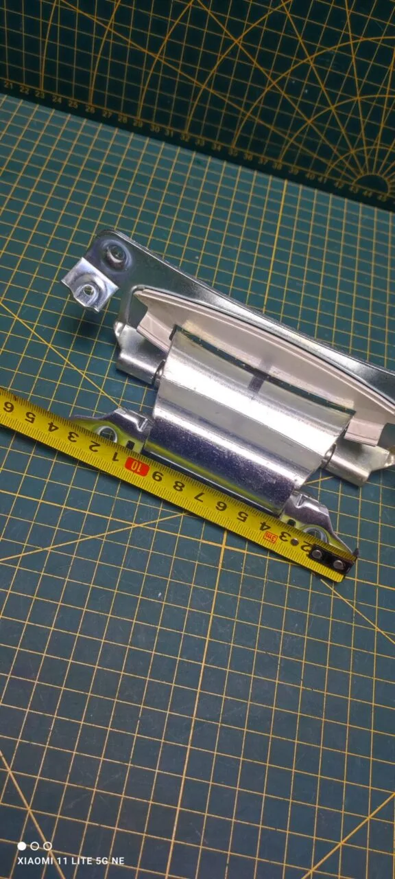 Петля люка Electrolux, Zanussi 1320044058