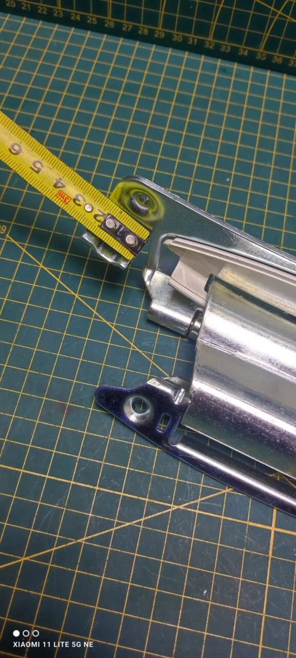 Петля люка Electrolux, Zanussi 1320044058